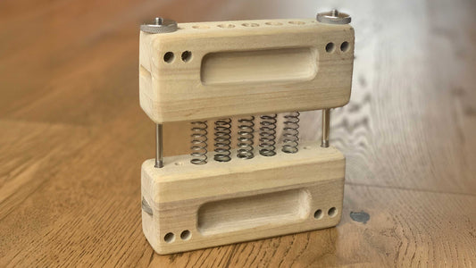 FingerFlex™ Spring-Powered Portable Hangboard