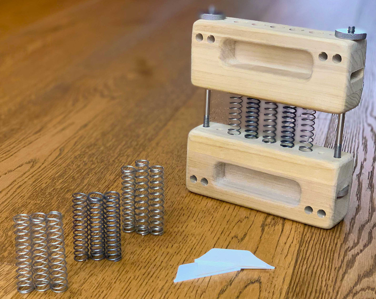 FingerFlex™ Spring-Powered Portable Hangboard